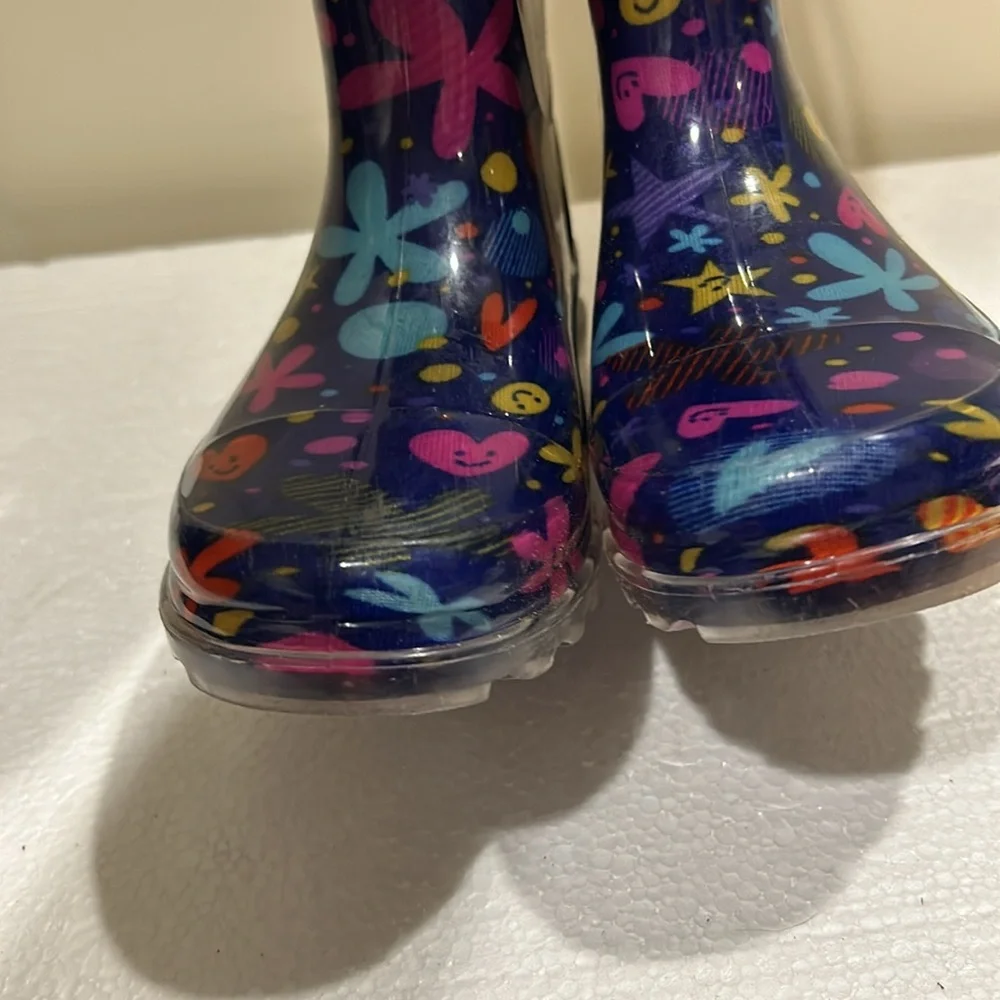 Western Chief Floral hearts stars smiley face Rain Boots light up heels size 10